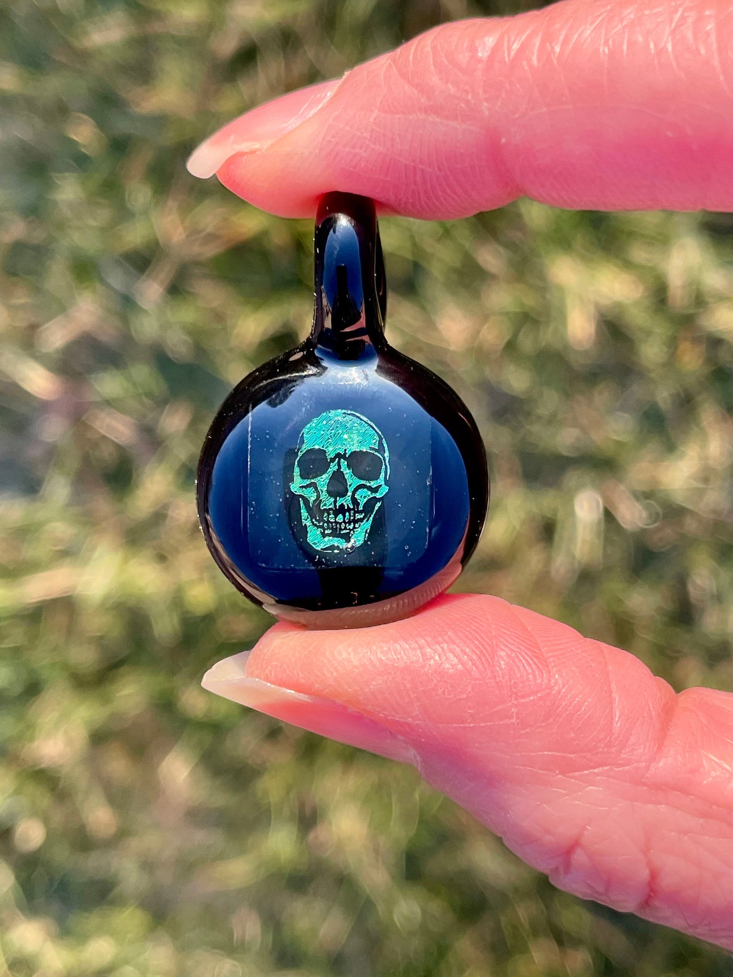 Blown Glass Skull Necklace for him, Skull Gifts, Skull jewelry for men, birthday gift for son, skull lover, Skull jewelry for him, dichroic