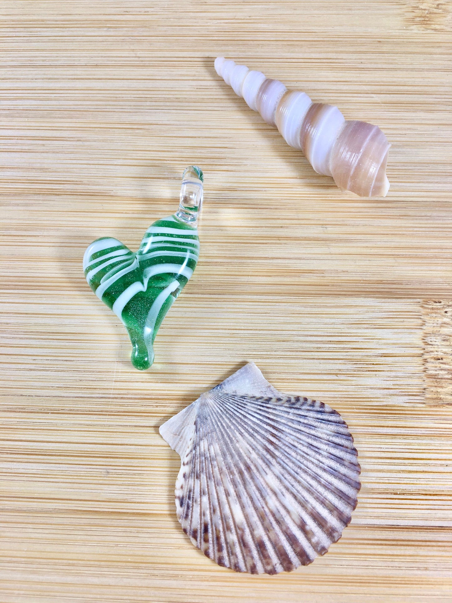 Green Heart Necklace for Women, Heart Jewelry, Gift for girlfriend or wife, Glass Heart Pendant, Valentines Day Gift, candy cane necklace